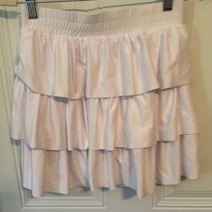 Erge Soft white Tiered Mini Skort, XL, NWT